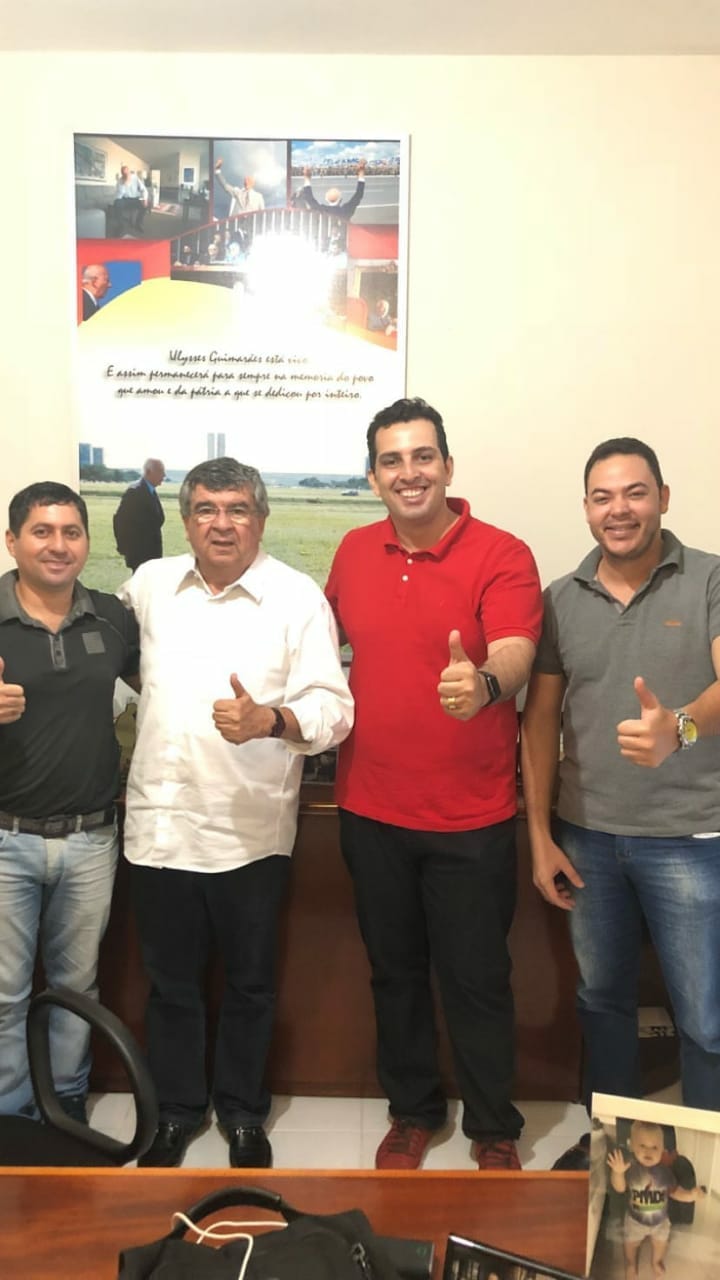 Roberto Paulino recebe apoio de v&aacute;rias lideran&ccedil;as de todo o Estado