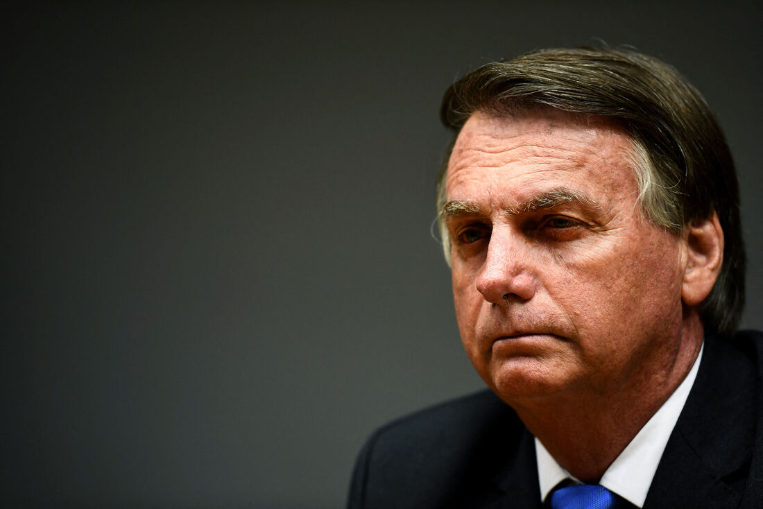 A Primeira Turma do Supremo Tribunal Federal começa, no dia 2 de setembro, a analisar a ação penal contra Jair Bolsonaro e sete ex-integrantes de seu governo, acusados de participação em uma articulação para reverter o resultado das eleições de 2022. (Foto: Evaristo Sa/AFP)