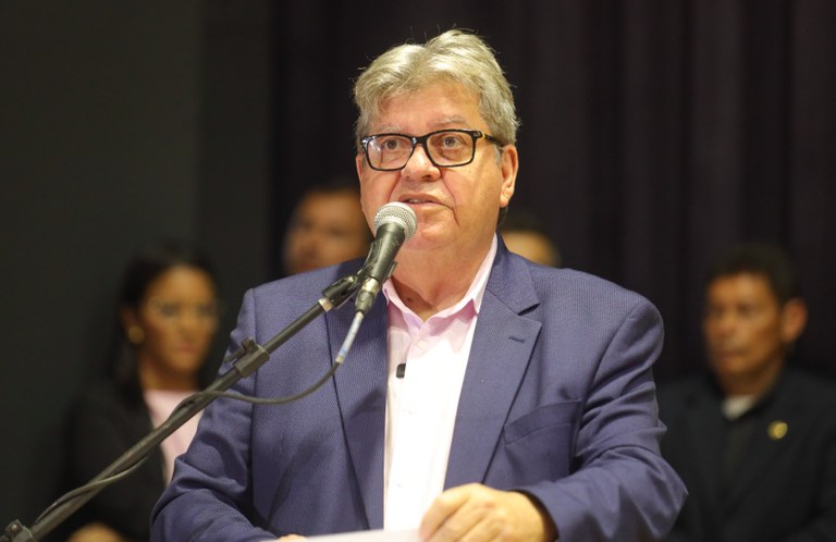João Azevêdo