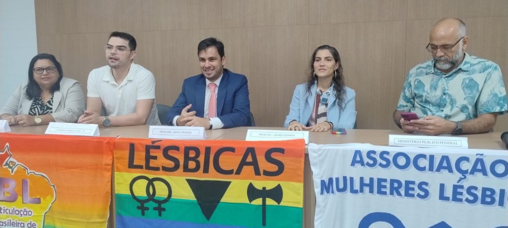 Roda de diálogo sobre visibilidade lésbica em João Pessoa
