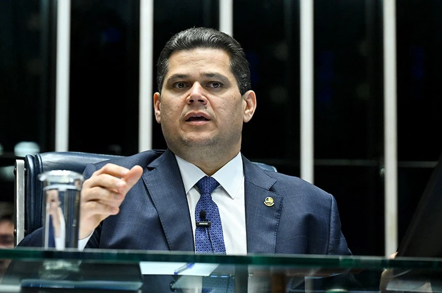 Davi confirmou que instalação da CPMI já foi combinada com Hugo Motta - Foto: Jefferson Rudy/Agência Senado