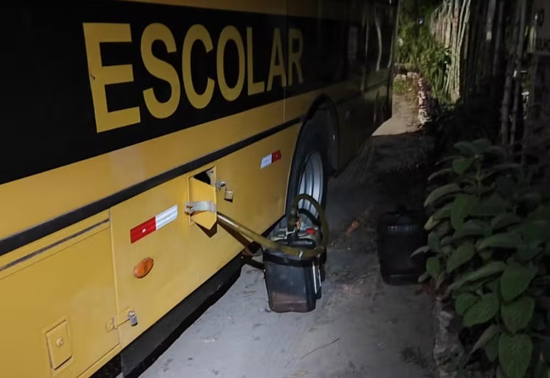roubo de combustível de ônibus escolares em Sapé