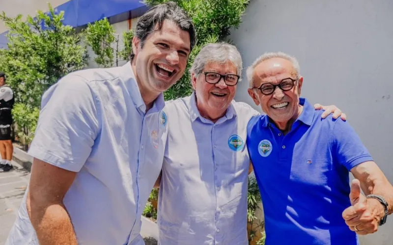 Leo Bezerra, João Azevêdo e Cícero Lucena