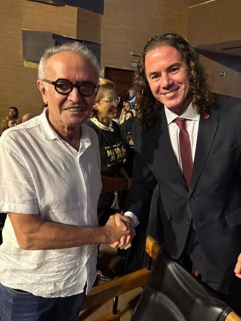 Veneziano convidou Cícero para que ele retorne ao MDB e dispute o governo em 2026 - Foto: Reprodução