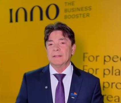 Presidente da FIEPB durante evento em Portugal