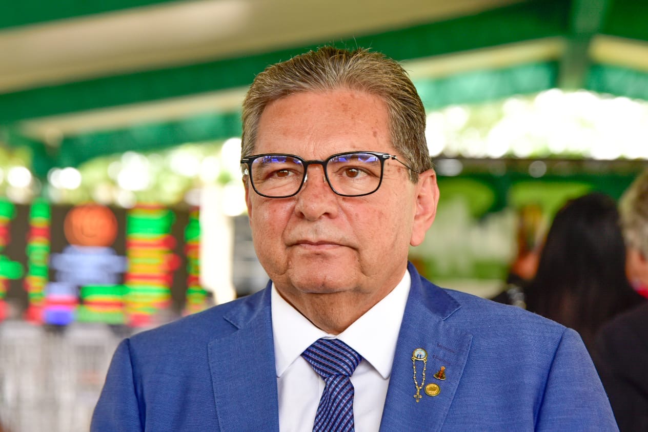 Adriano Galdino