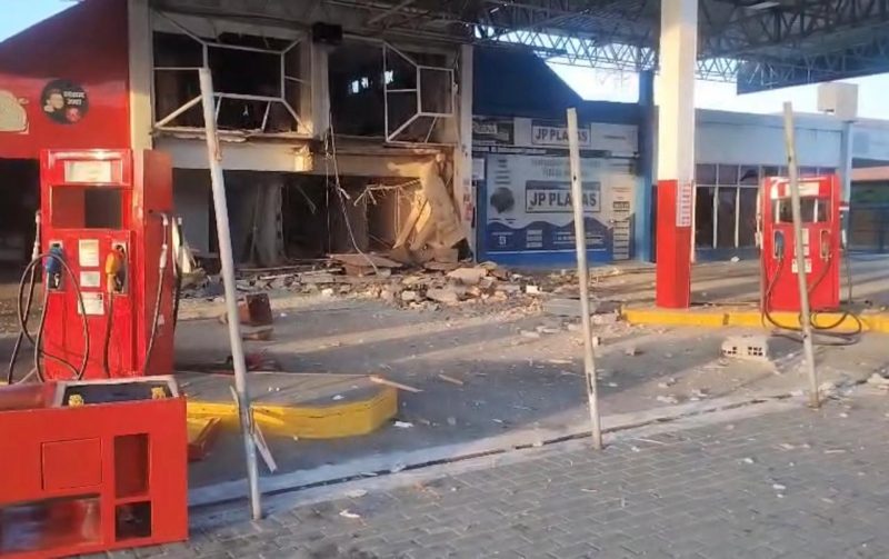 explosão em posto na Beira Rio