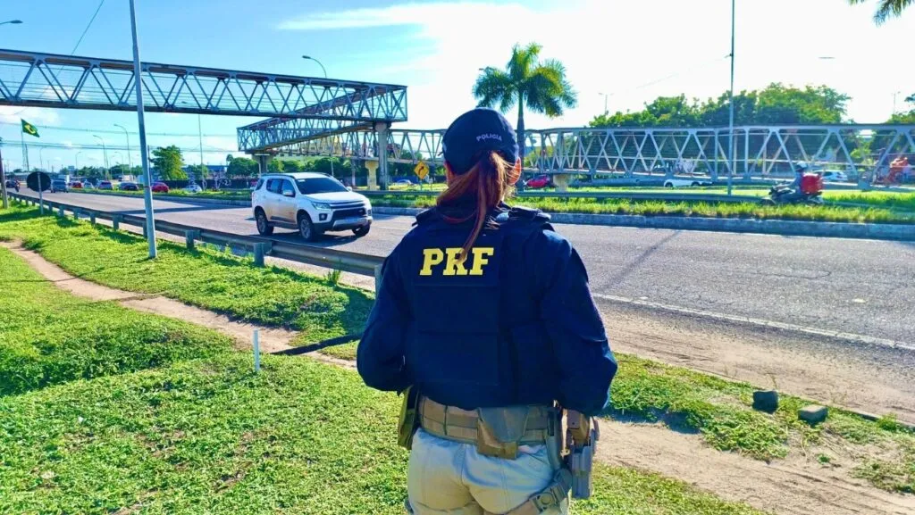 Agente da Polícia Rodoviária Federal (PRF)