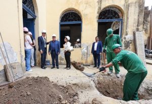 João Azevêdo inspeciona obra do Casarão dos Azulejos