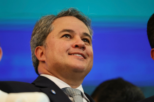 Efraim Filho adversários voto da direita