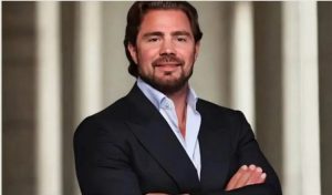 A PF investiga o pagamento de R$ 2 milhões por Daniel Vorcaro a influenciadores para atacarem o Banco Central.