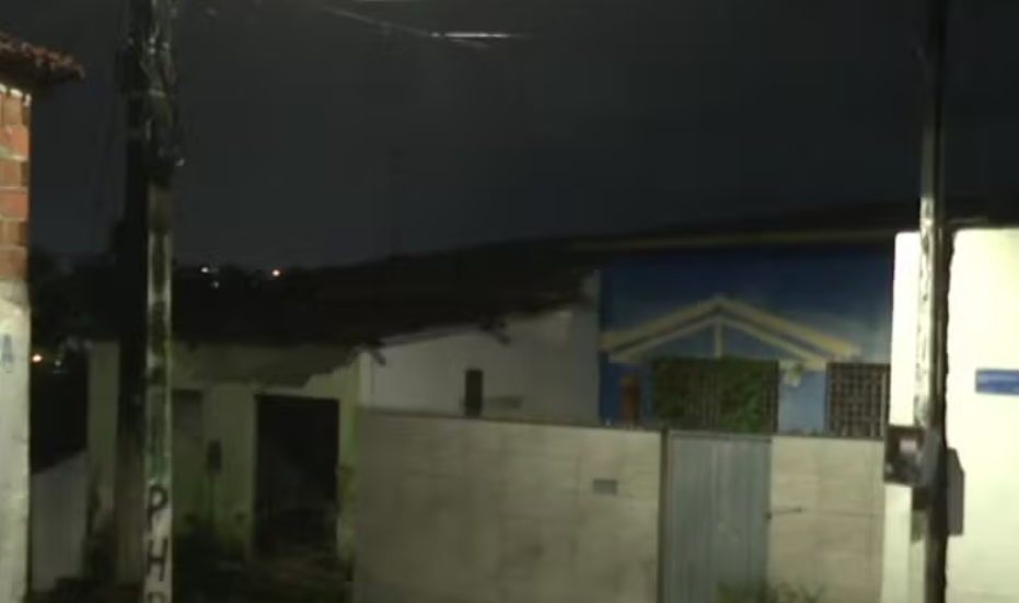 Chuvas em João Pessoa interditam casas