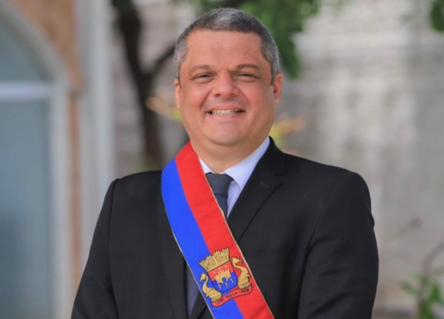 prefeito eleito, Edvaldo Neto