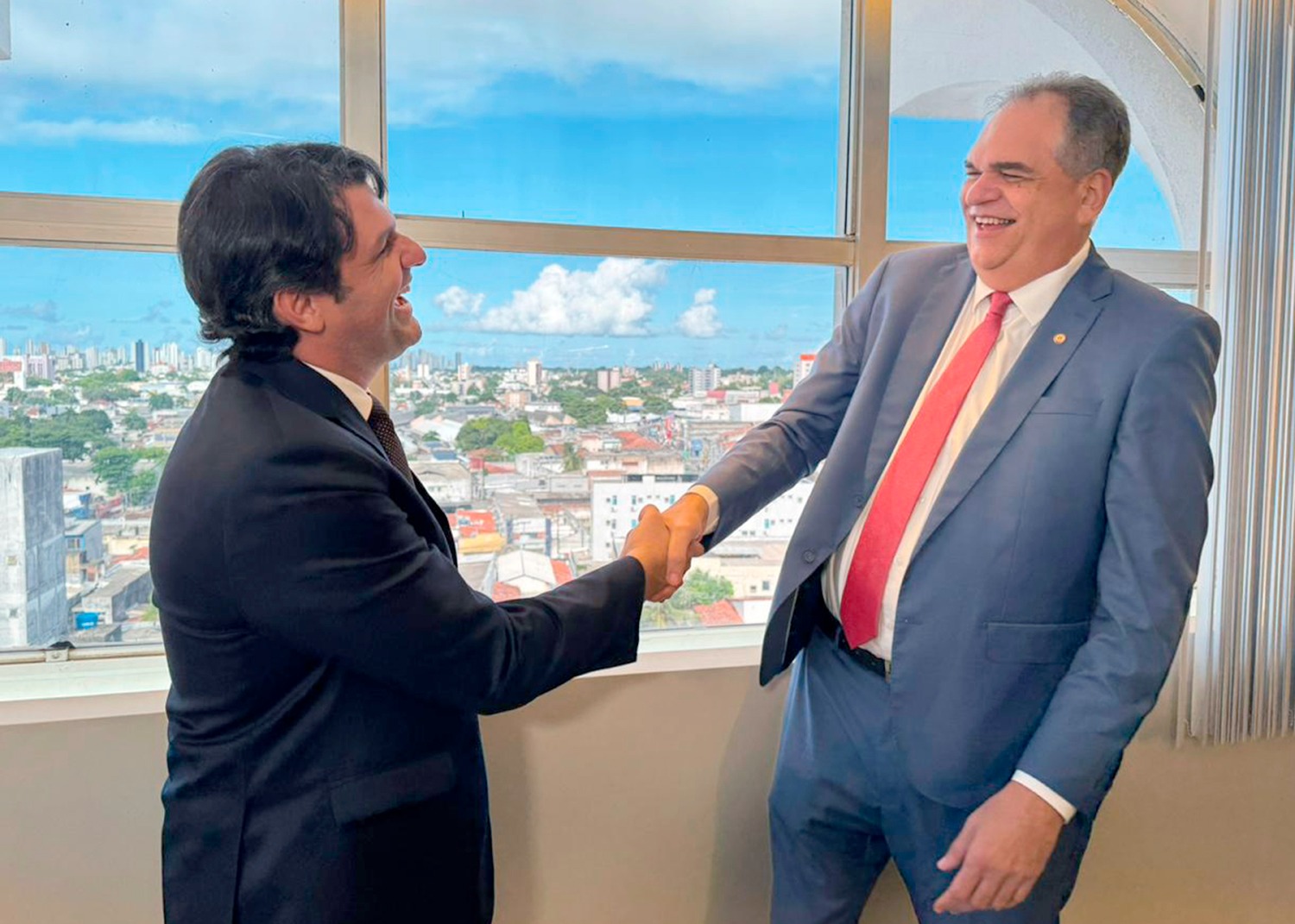 Leo Bezerra e Fred Coutinho durante reunião no TJPB