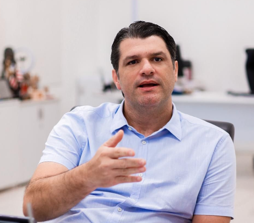 leo bezerra