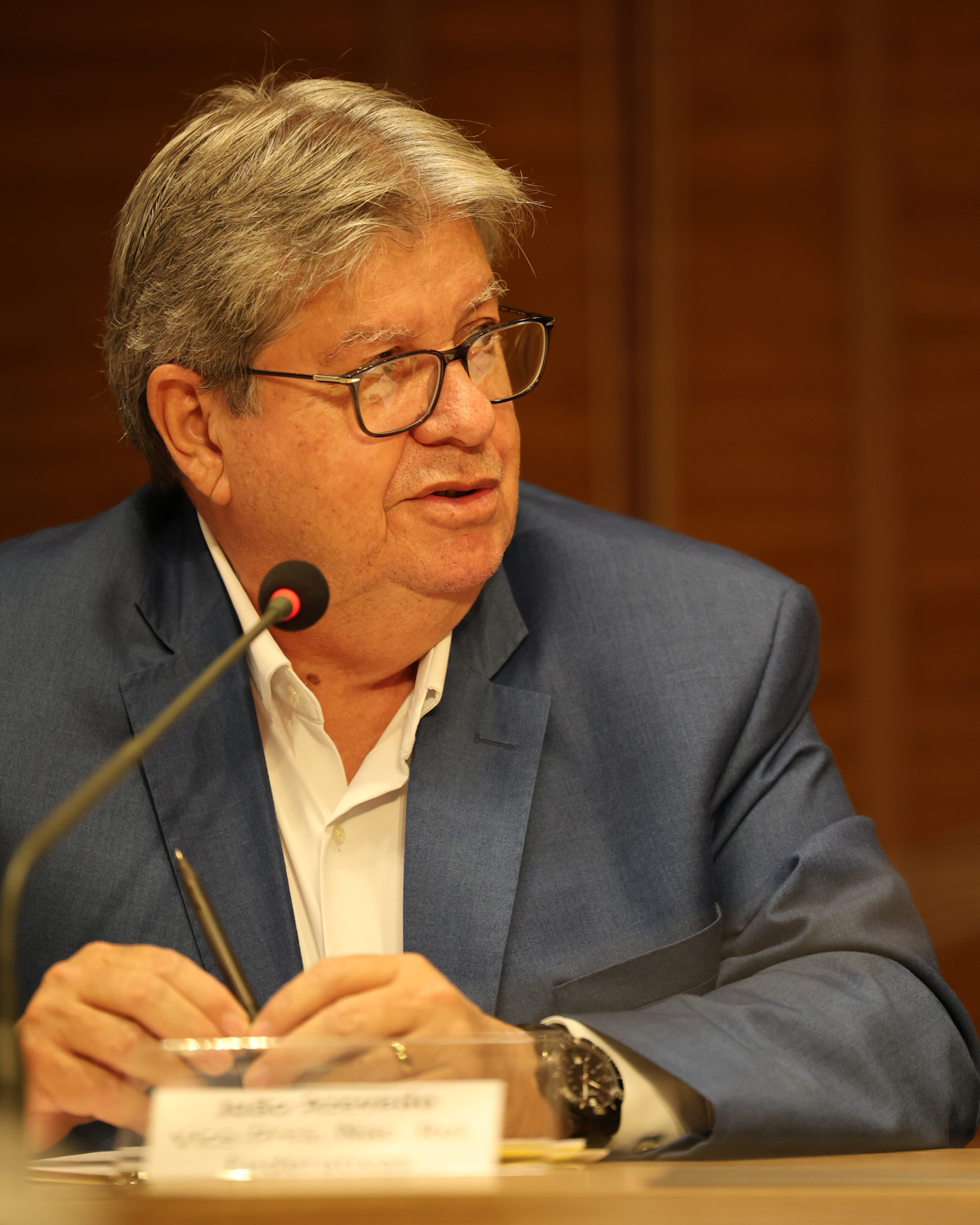 Joao Azevêdo em reunião da executiva nacional do PSB em Brasília