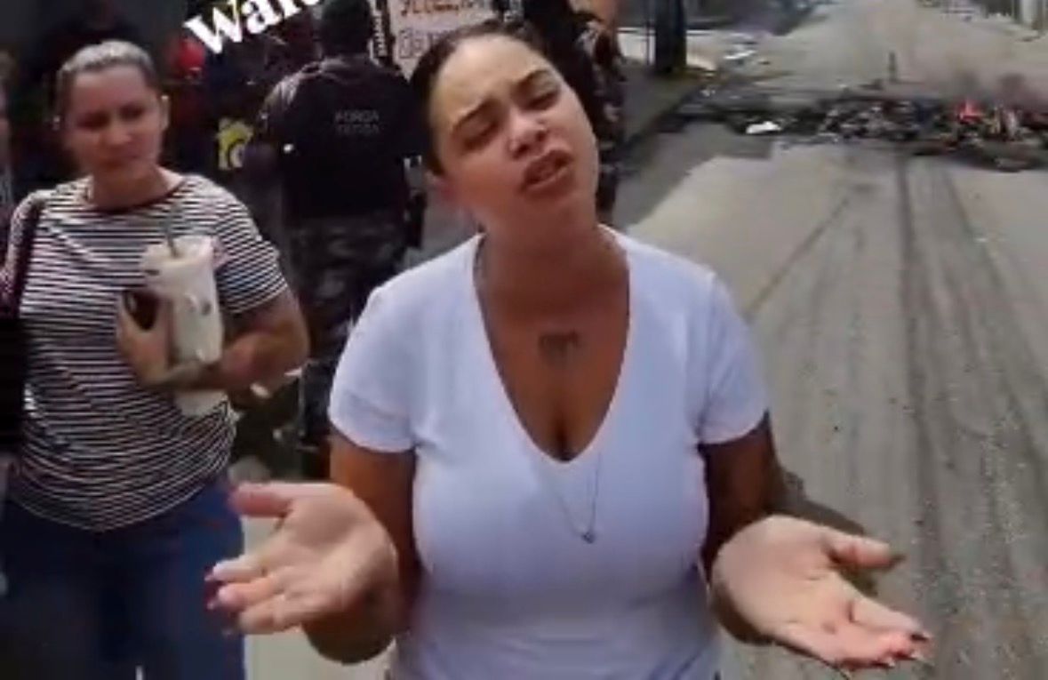 Irmã de Carlos Eduardo faz desabafo após morte do jovem durante ação policial no Cristo Redentor em João Pessoa