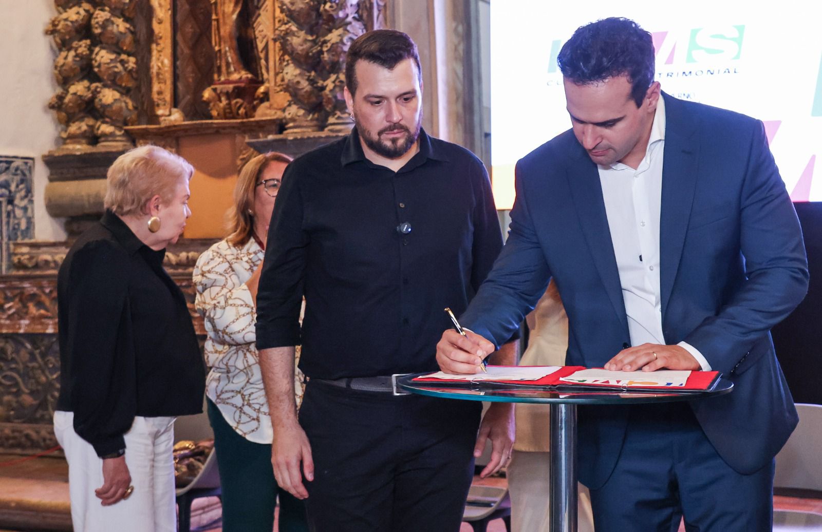 Lucas Ribeiro durante lançamento dos editais do ICMS Cultural e Patrimonial 2026 no Centro Cultural São Francisco