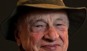 Retrato do filósofo e sociólogo francês Edgar Morin, autor do conceito de pensamento complexo.