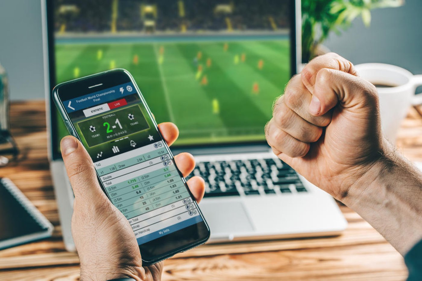 Enquanto as apostas sustentam o futebol, incluindo os clubes da Paraíba, o varejo acumula rombo de R$ 103 bilhões devido ao endividamento. Entenda.