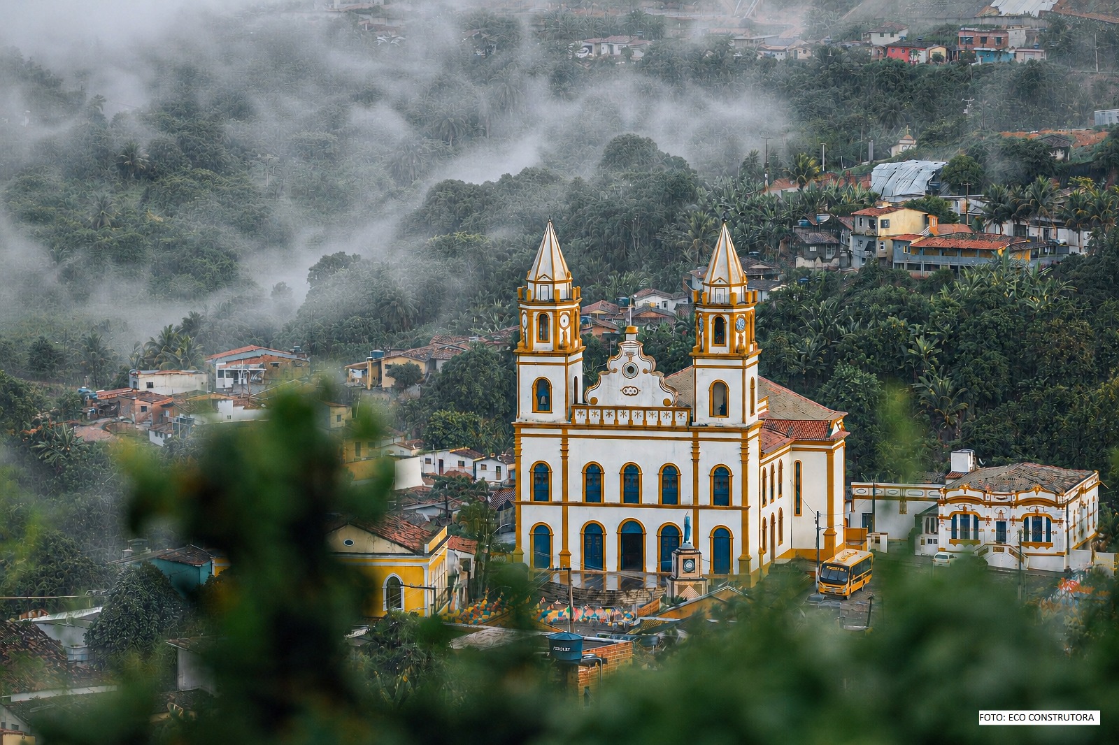 O desenvolvimento econômico de Bananeiras deixou de ser estritamente sazonal (focado apenas no meio do ano) e passou a operar como um ecossistema de geração de emprego e renda perene.