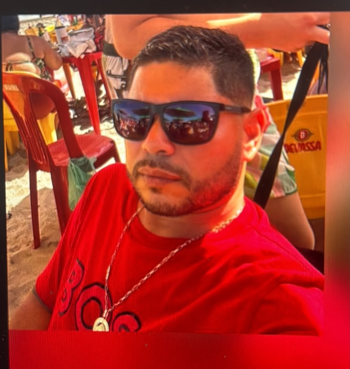 Viatura da Polícia Civil durante operação contra organização criminosa que resultou na morte de líder da Nova Okaida.