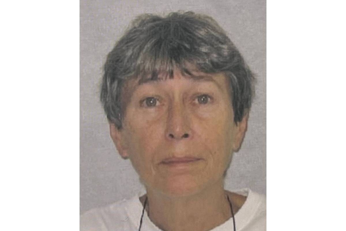médica francesa Chantal Etiennette Dechaume