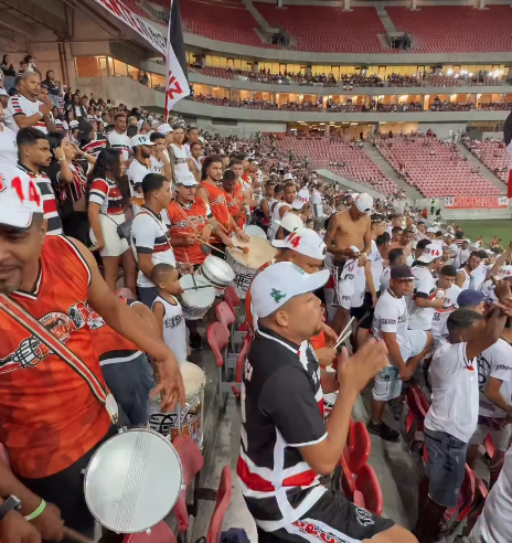torcida organizada do Santa Cruz