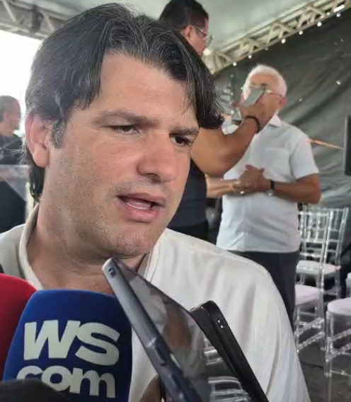 Leo Bezerra sinaliza saída do PSB e anúncio de novo partido em breve