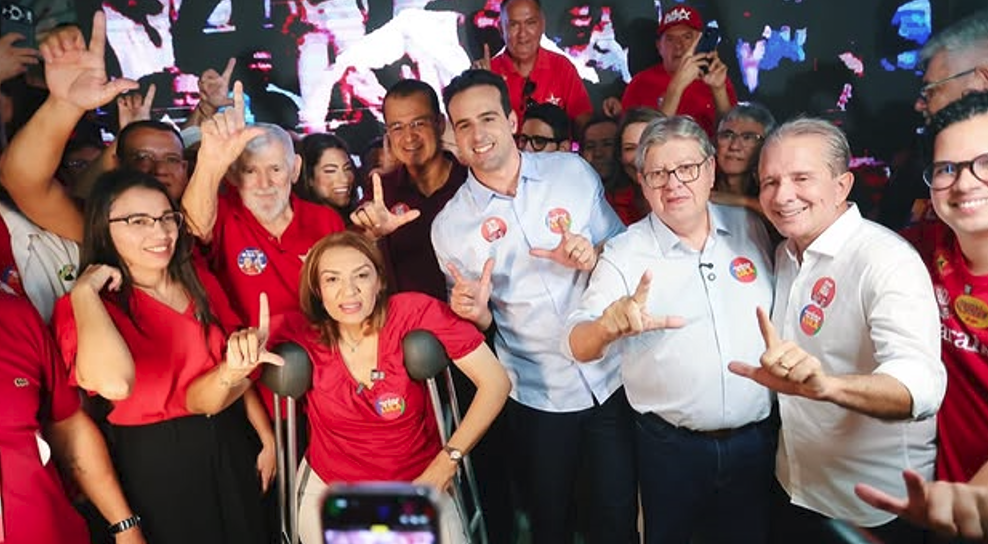 PT homologa apoio a Lucas