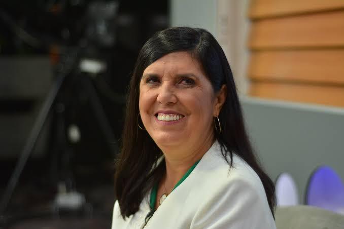 Lígia Feliciano durante evento político; ex-vice-governadora é cotada para compor a chapa de Lucas Ribeiro ao Governo da Paraíba.