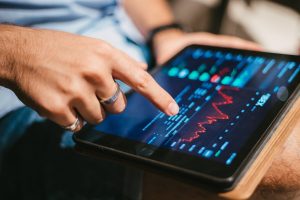 Investimento de paraibanos na B3 salta 18,1% e supera R$ 2,7 bilhões em 2026