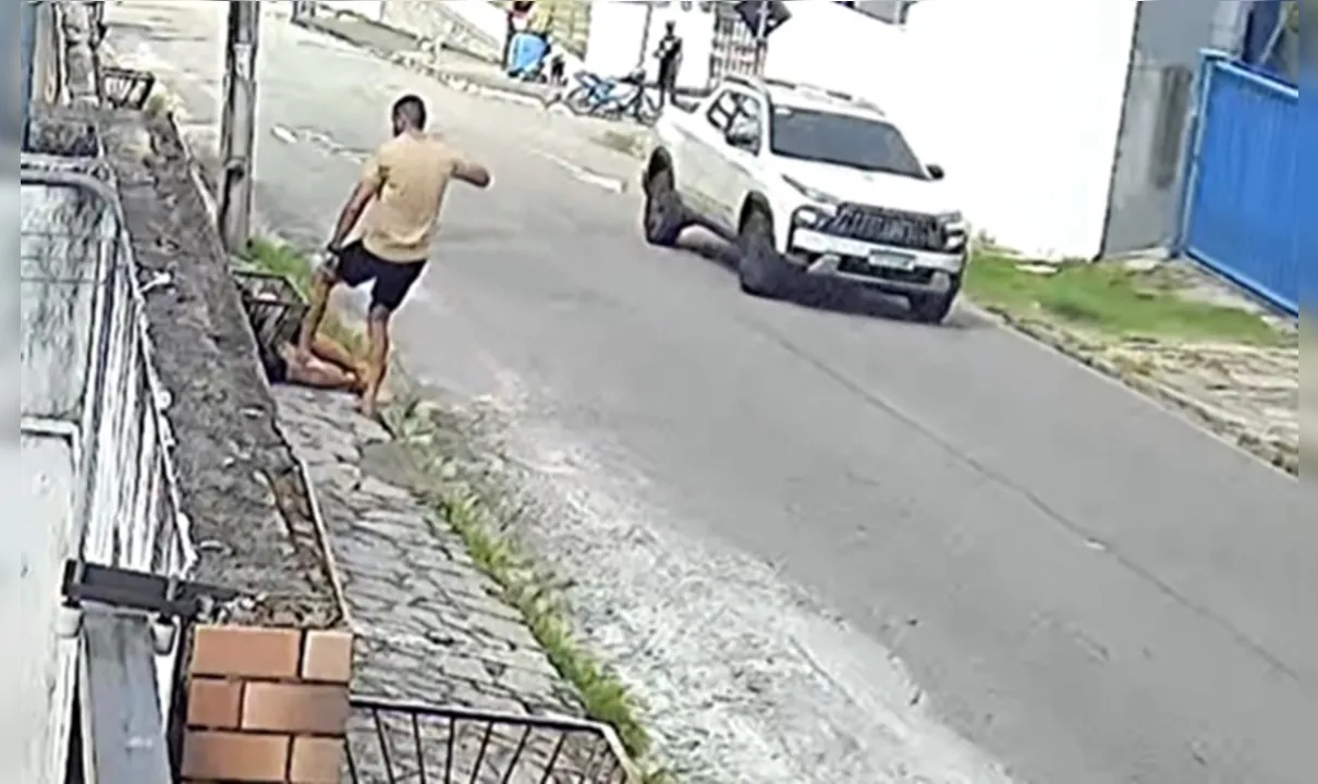 Adolescente confundido com criminoso por PM