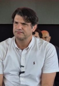 Prefeito em exercício Léo Bezerra fala sobre medidas para normalizar a coleta de lixo em João Pessoa.