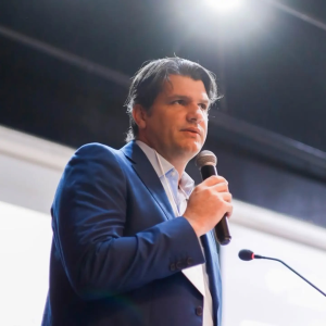 leo bezerra premio
