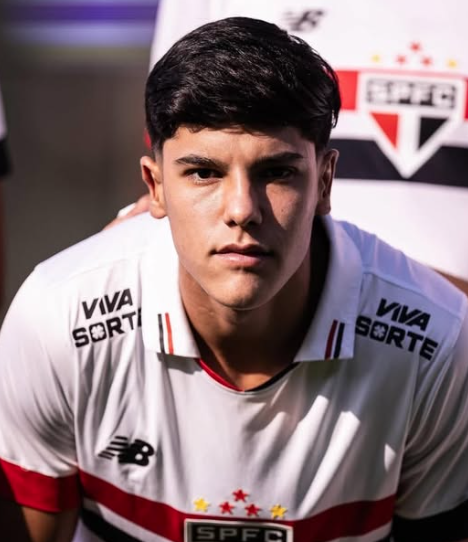 Nicolas Bosshardt, jogador da base do São Paulo, é investigado após atropelamento com morte em Alphaville.