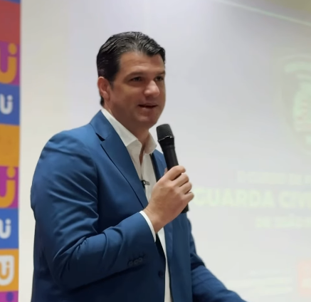 Leo Bezerra