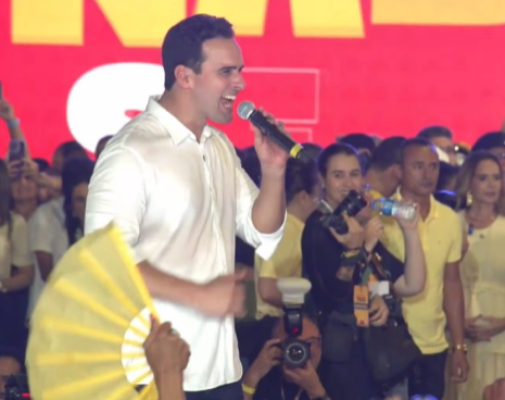 Lucas Ribeiro é oficializado candidato à reeleição