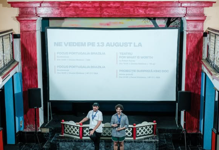 Exibição do filme-ensaio Ensaio Sobre o Mar, dirigido pelo cineasta paraibano Juan Vilar