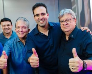 Lucas Ribeiro participa de convenção partidária ao lado de lideranças do Agir e Mobiliza em João Pessoa.