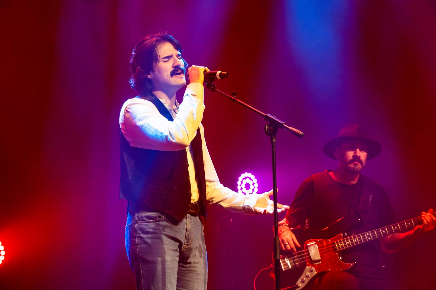 Espetáculo "Viver é Melhor que Sonhar – Uma Celebração a Belchior" será apresentado no Teatro Pedra do Reino, em João Pessoa.