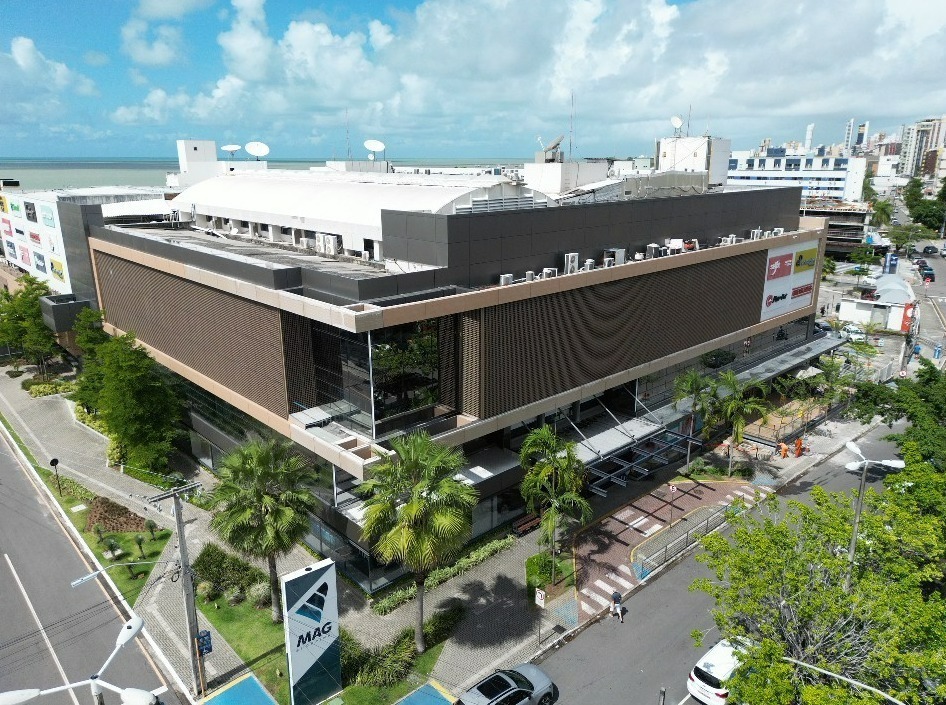 MAG Shopping celebra Mês dos Pais com música ao vivo, karaokê e horário estendido no domingo (09)