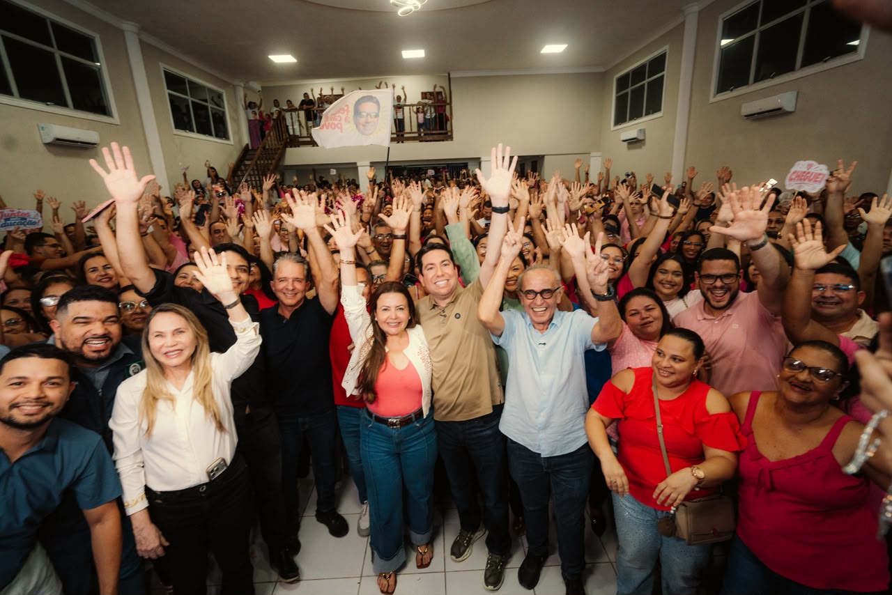 Cícero participa de plenárias