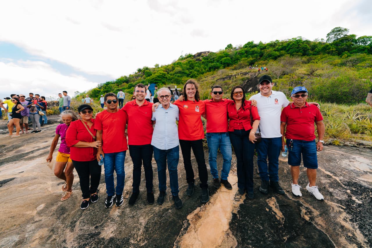 Cícero participa da Festa da Pedra