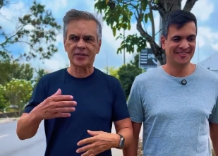 Cássio Cunha Lima e Diogo Cunha Lima durante agenda de campanha em Campina Grande