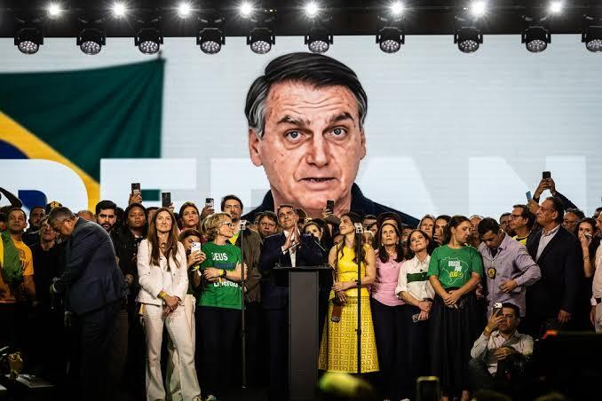 Tribunal Superior Eleitoral (TSE) analisa regras sobre inteligência artificial nas eleições de 2026