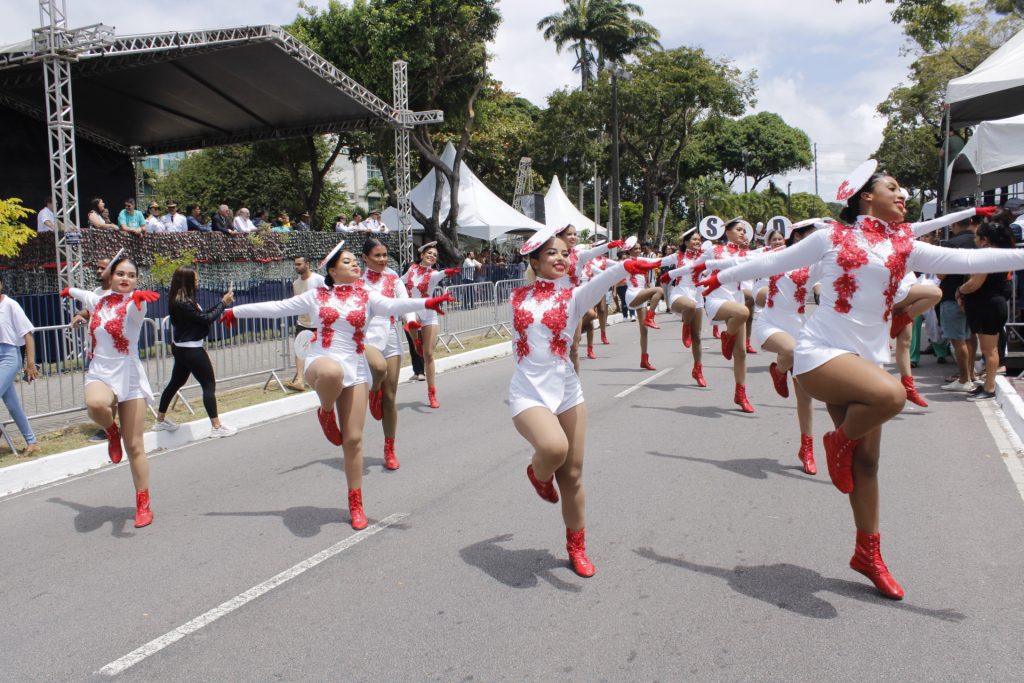 Semob-JP divulga plano de trânsito e desvio de ônibus para o Desfile Cívico de Mangabeira neste domingo.