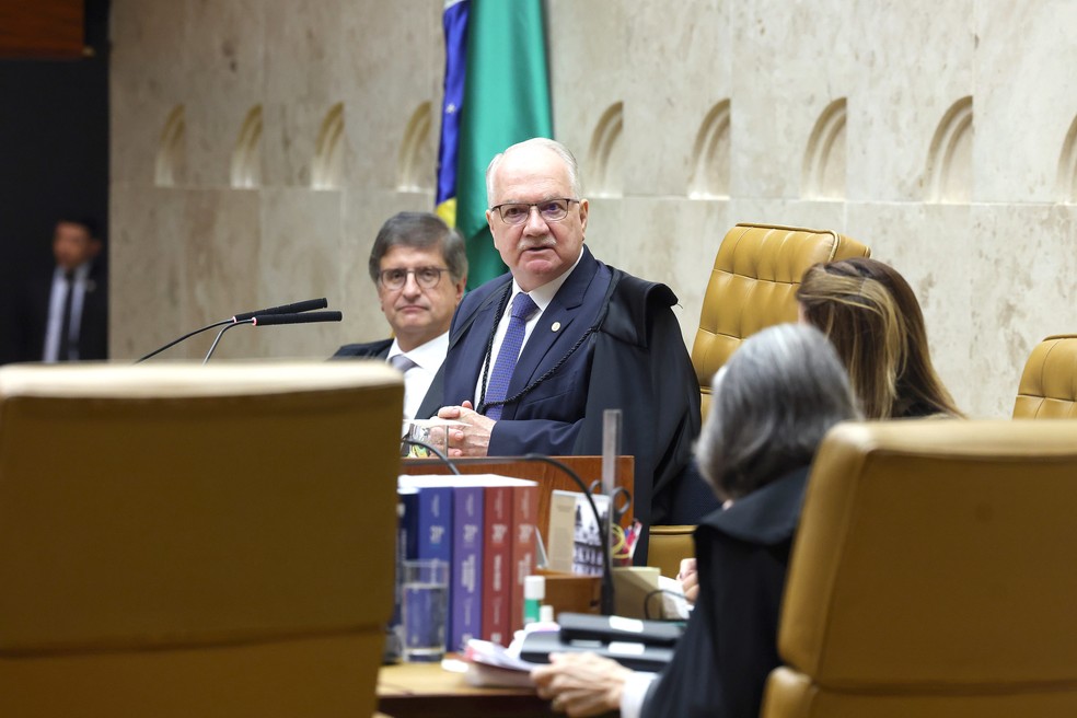Análise do Ativaweb DataLab revela impacto da crise do Banco Master na imagem do STF nas redes. Confira