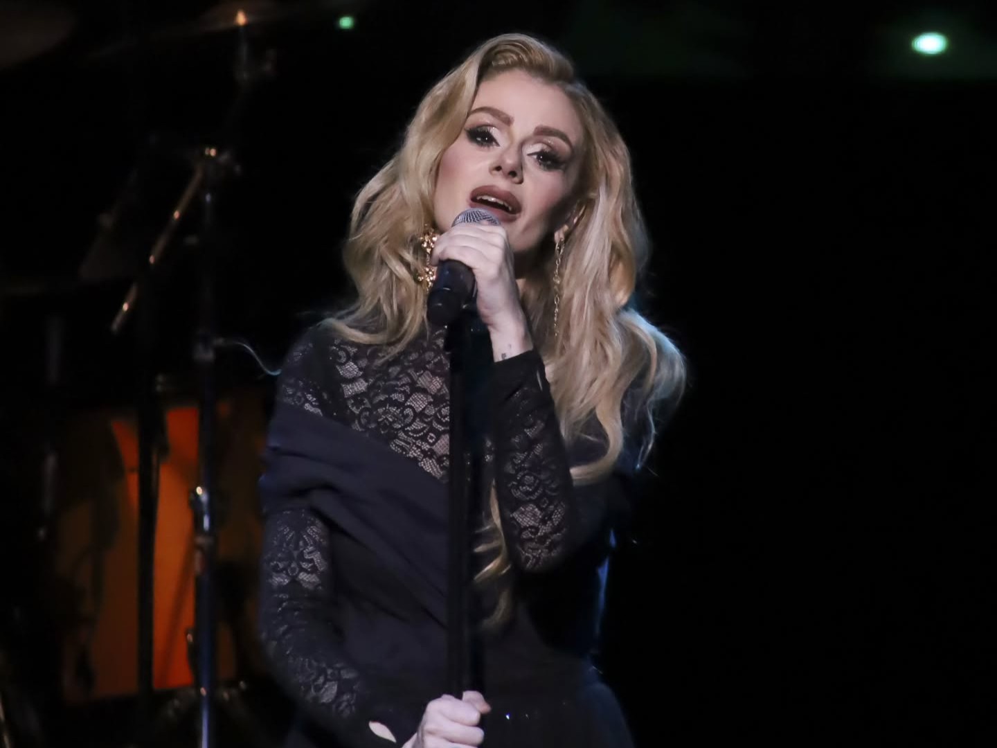 Hello Adele Tribute — One and Only chega a João Pessoa em outubro