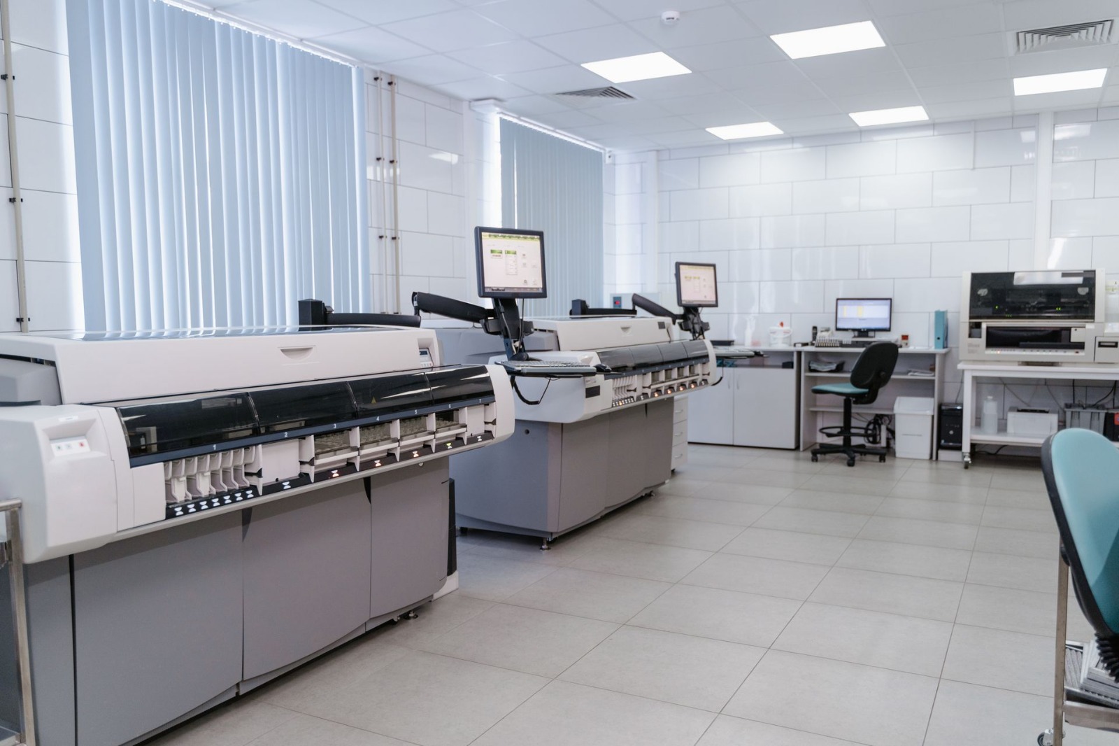 Innovatis abre edital com R$ 100 mil para modernização de laboratórios e pesquisas no Brasil. Confira detalhes